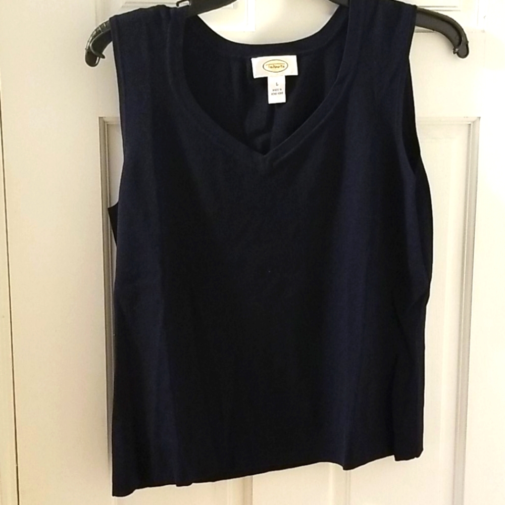 3 for 15$ Navy blue sleeveless top